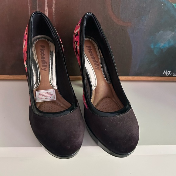 Picadilly Fashion Black and Pink Floral Heels 6 - Picture 16 of 16